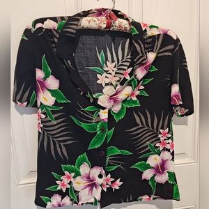Vintage California Krush Black Hawaiian Shirt with Pink Flowers Rayon Size M